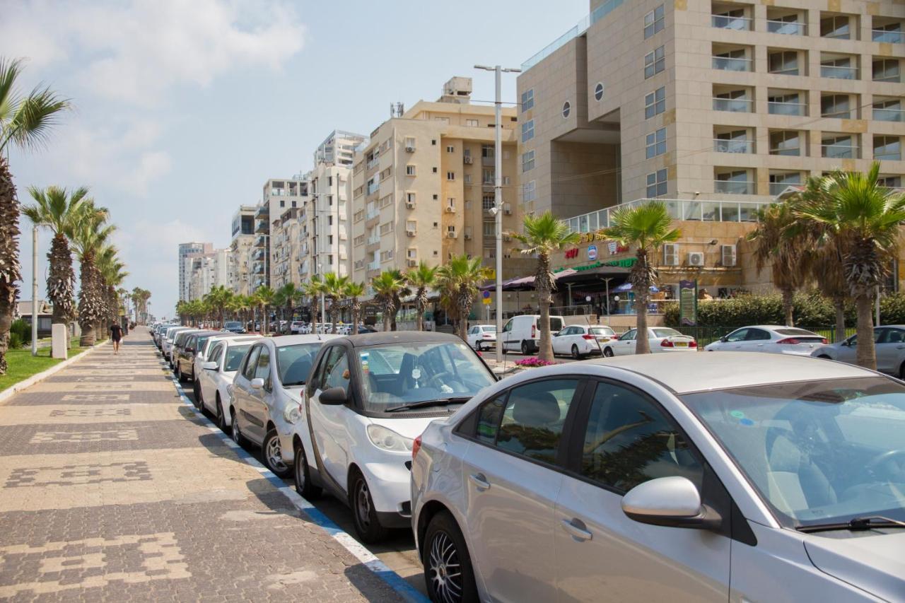 בת ים Apartments4You Leonardo 17 מראה חיצוני תמונה