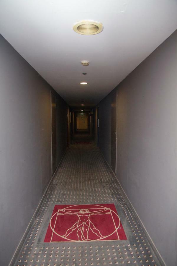 בת ים Apartments4You Leonardo 17 מראה חיצוני תמונה