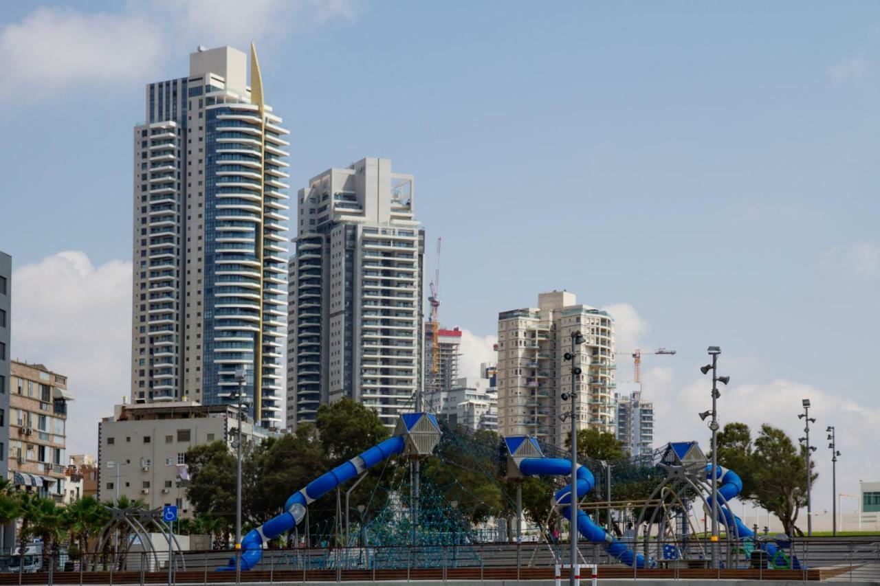 בת ים Apartments4You Leonardo 17 מראה חיצוני תמונה