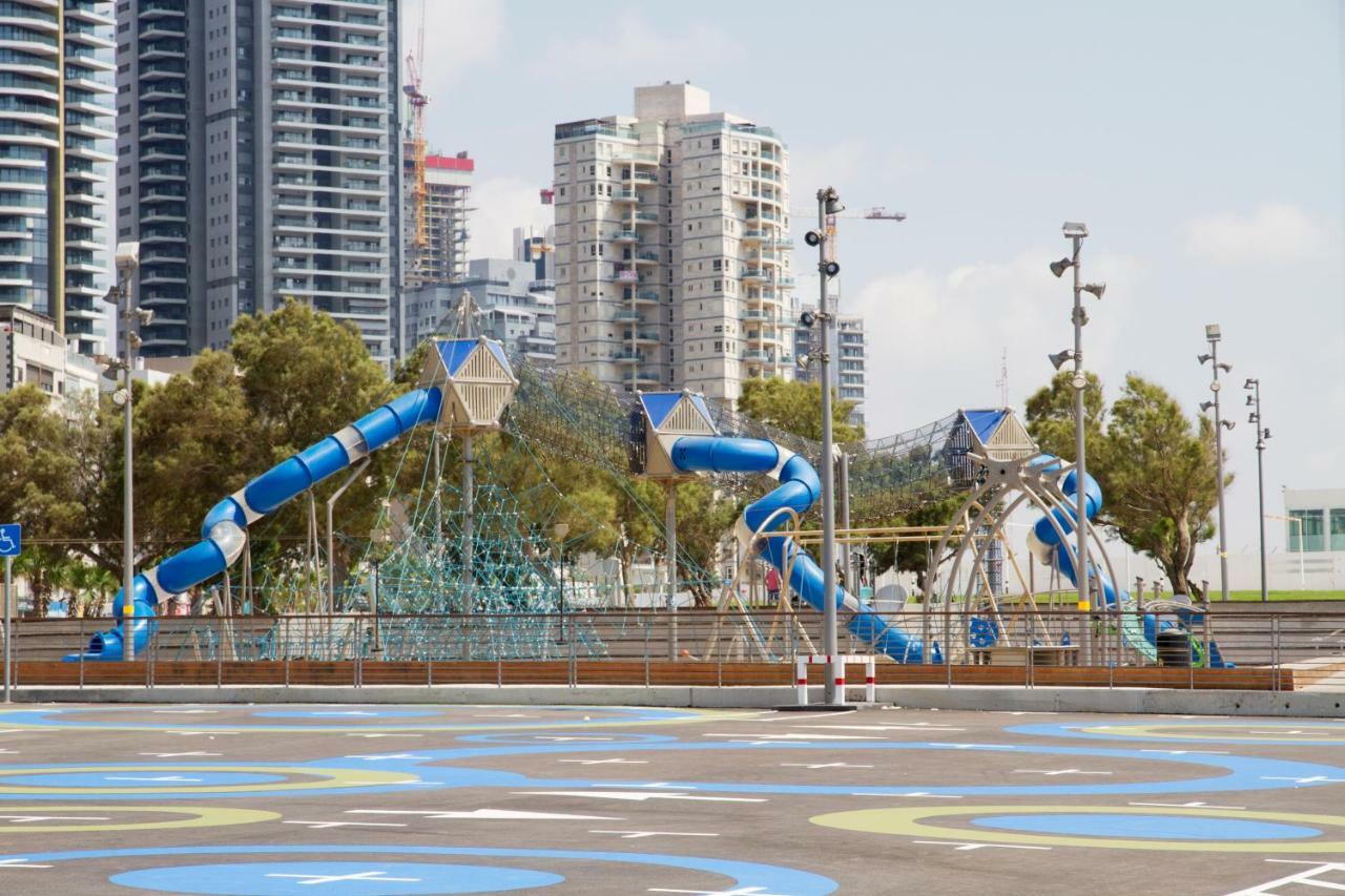 בת ים Apartments4You Leonardo 17 מראה חיצוני תמונה